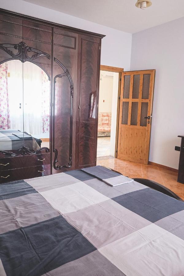Apartments Mehmeti Влёра Экстерьер фото